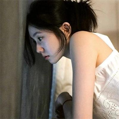 沉默的姑娘
